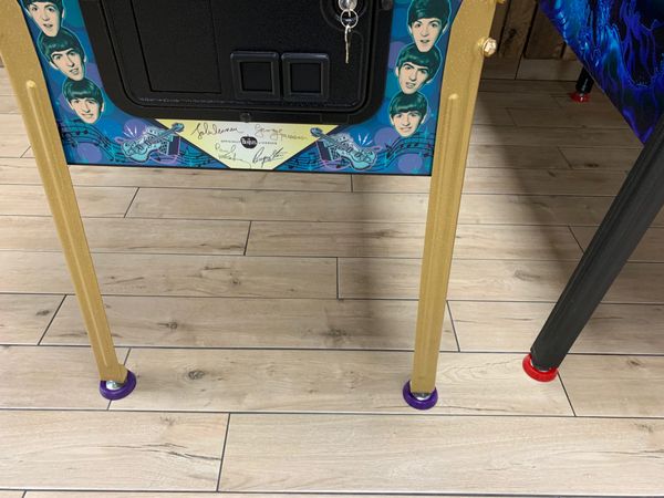 Pin Shoes